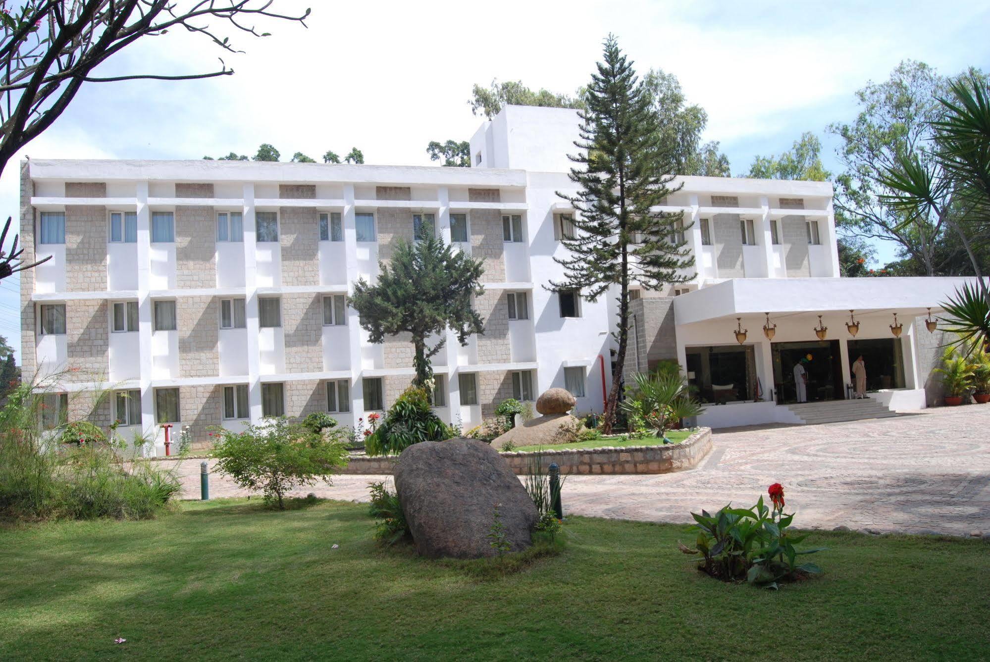 Hotel Hassan Ashok Esterno foto