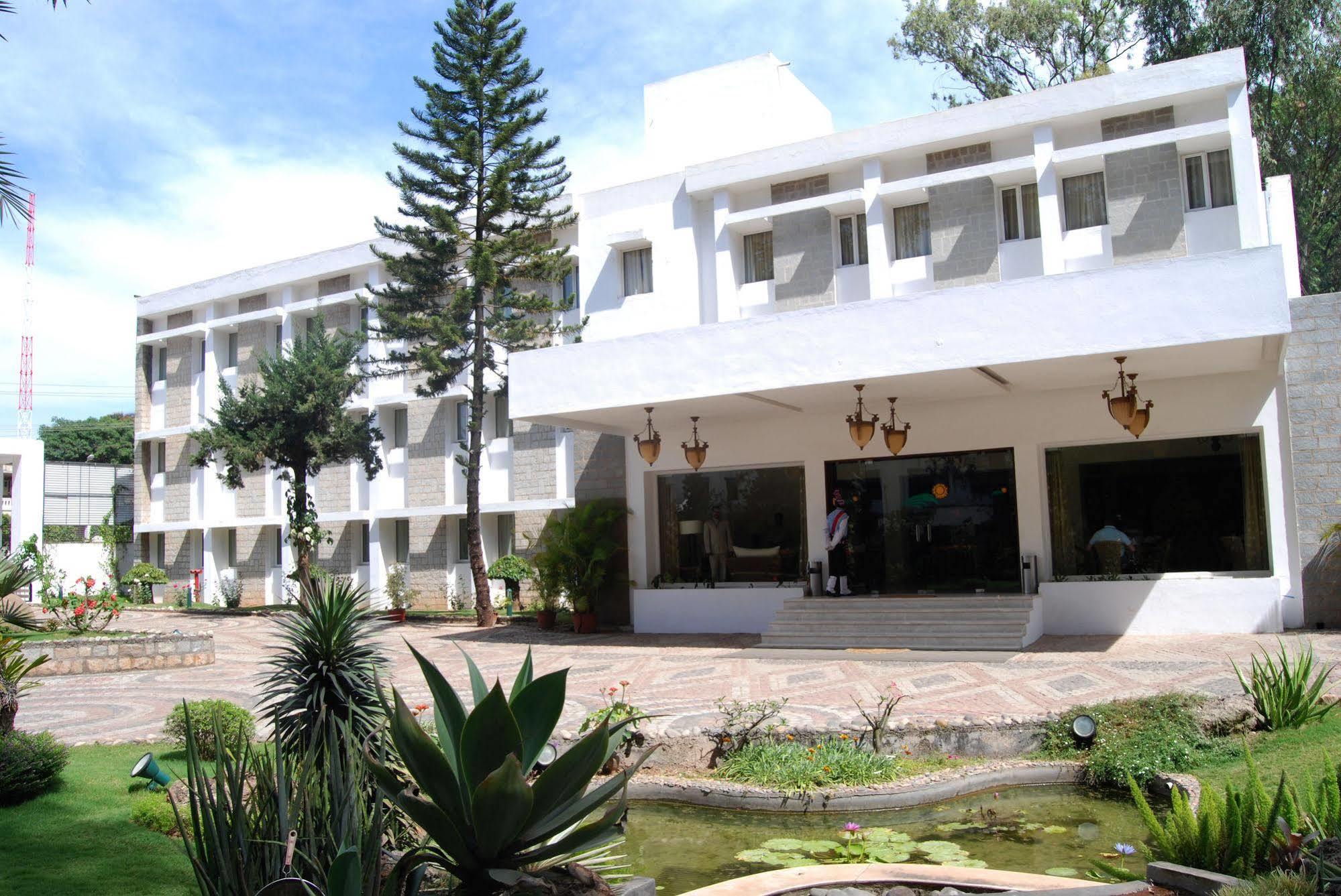 Hotel Hassan Ashok Esterno foto